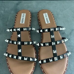 Steve Madden Black Studded Sandals Size 8.5
